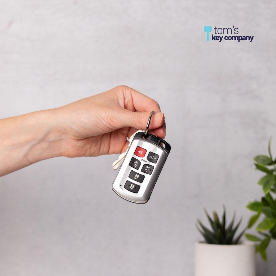 Toyota Sienna Smart Proximity Key, Push Button Start Keyless Remote FOB with Emergency Key - Tom's Key Company